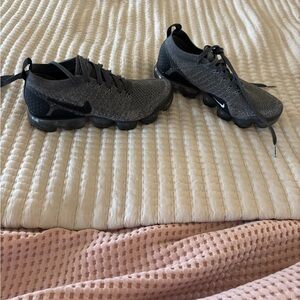 Nike grey and black vapor max Sneakers